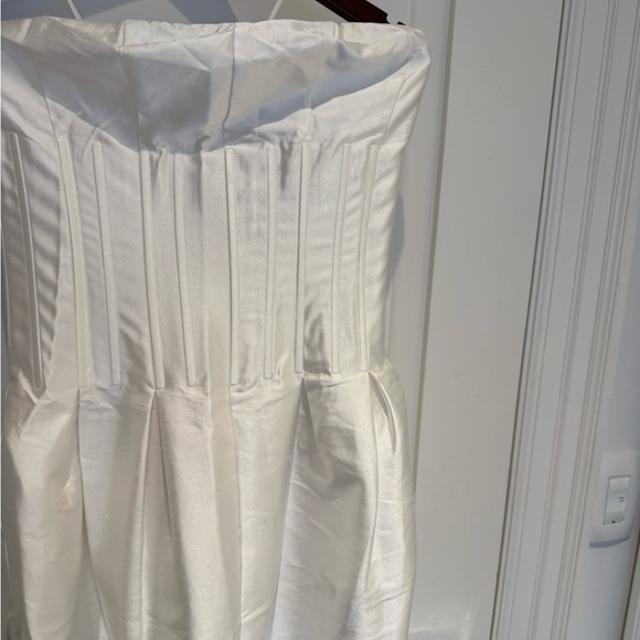 Elegant White Strapless Dress Anthropologie - Picture 8 of 12